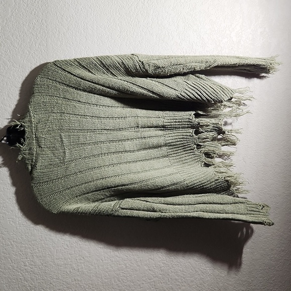 Jolt Sweater Womend Size M Cropped Ribbed Cable Knit Fringe Green - Picture 3 of 13